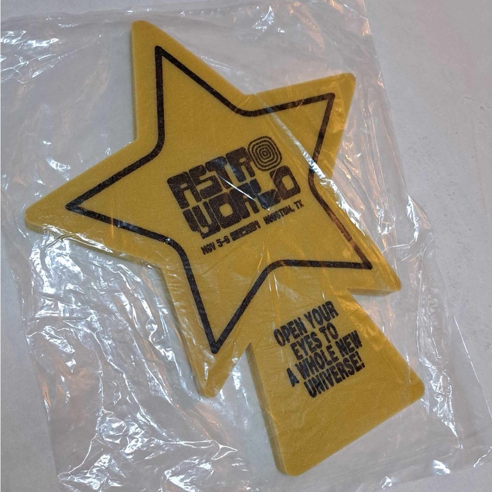 Travis Scott AstroWorld foam star